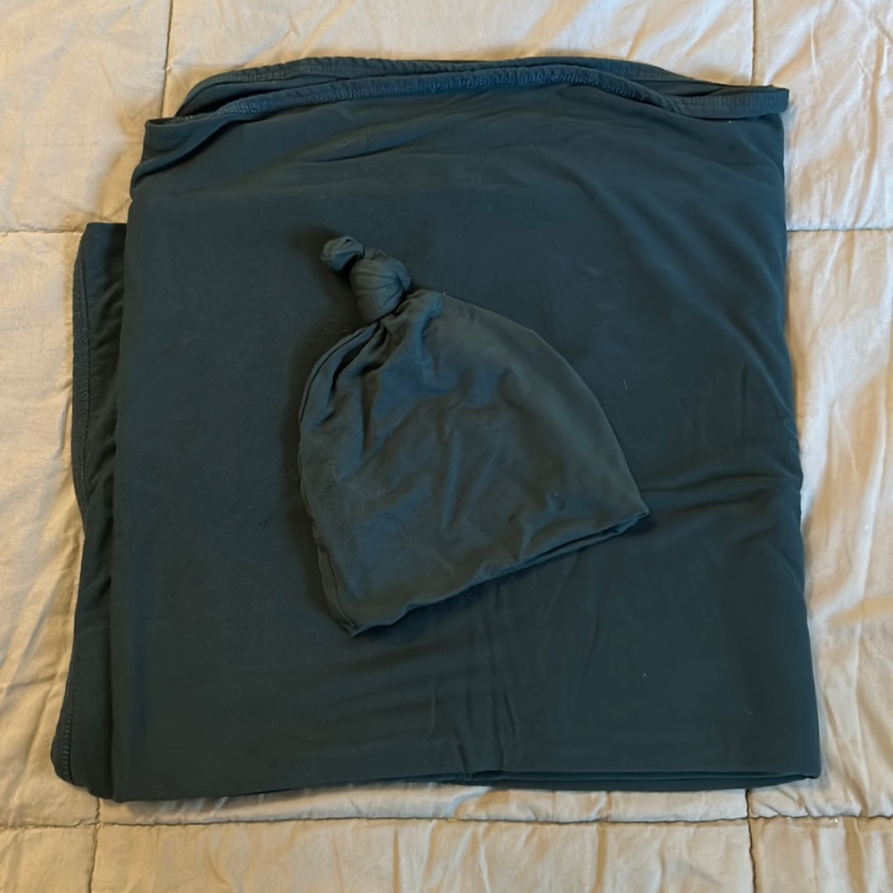 Lou Lou & Company deep green swaddle set - hat and swaddle blanket